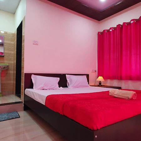 Serina House Malvan Exterior photo