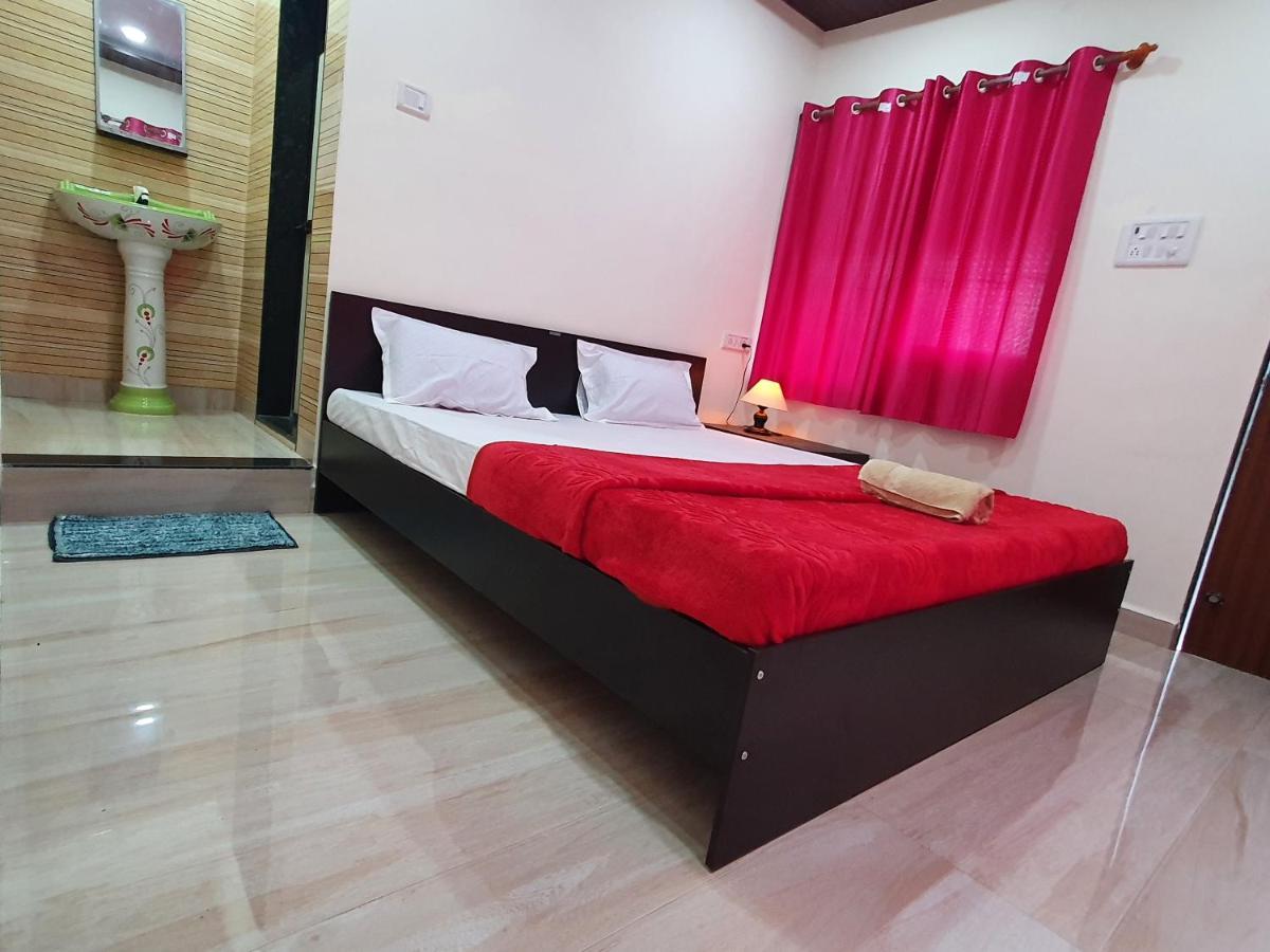 Serina House Malvan Exterior photo