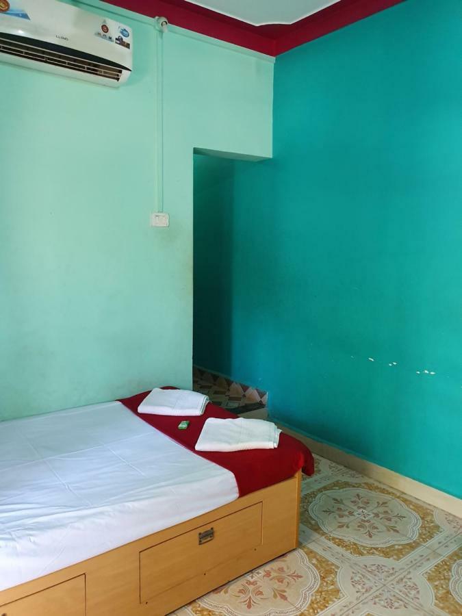 Serina House Malvan Exterior photo