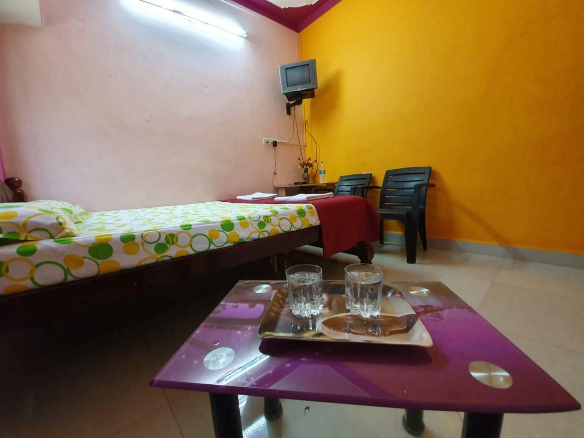 Serina House Malvan Exterior photo